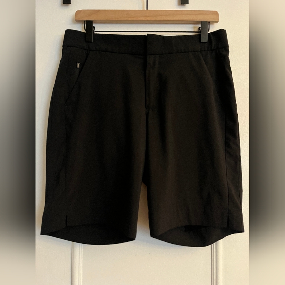 Athleta Tribeca 7" Bermuda Shorts Black Size 6 Recycled Stretch Pockets
